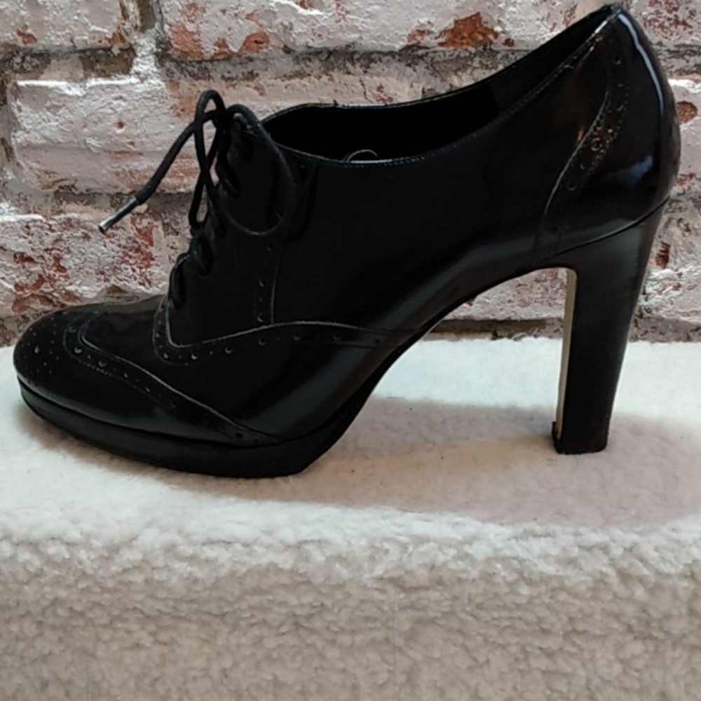 Shoes - Picture 3 of 3